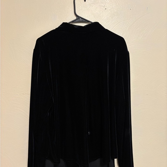 Women's Black Velvet Blouse - Picture 9 of 9